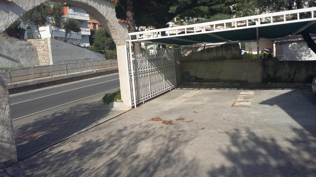 מאקרסקה Apartment D&M1 מראה חיצוני תמונה