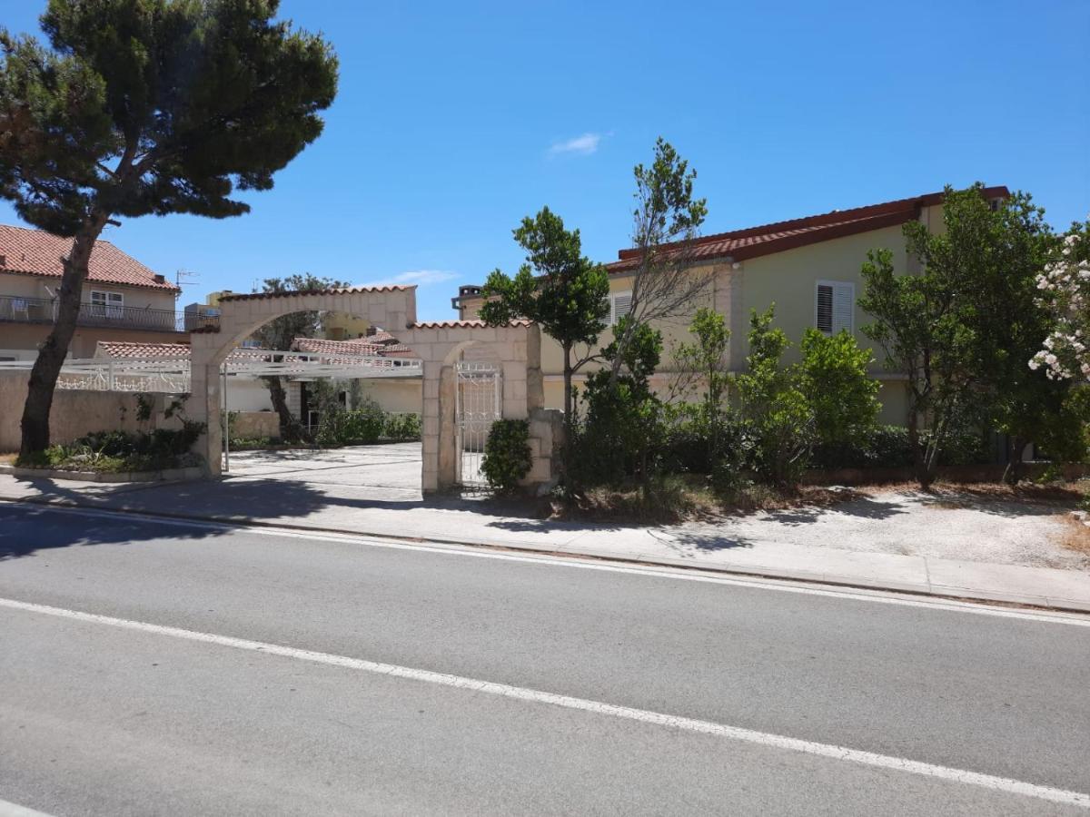 מאקרסקה Apartment D&M1 מראה חיצוני תמונה